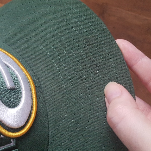 NFL New Era Green Bay Packers Spellout Under Bill 7 1/8 - Picture 10 of 12